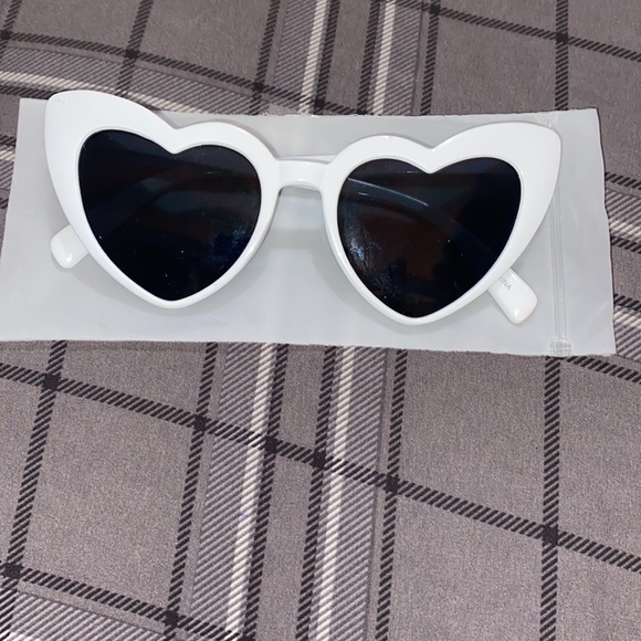 Glasses set - Picture 5 of 12